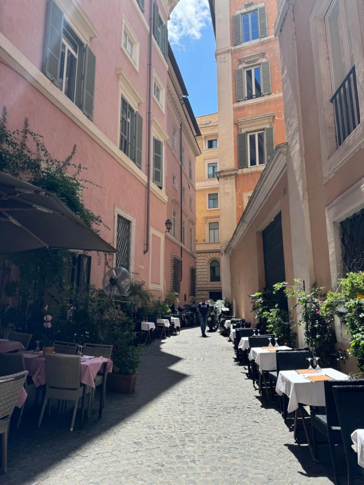 Maison Luxury Pantheon Рим Екстериор снимка